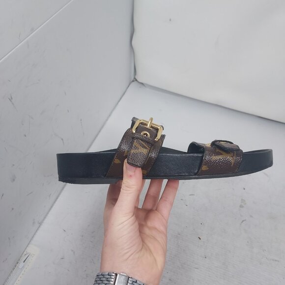 Louis Vuitton Brown Buckle Bom Dia Monogram Flat Slide Sandal - Picture 4 of 13